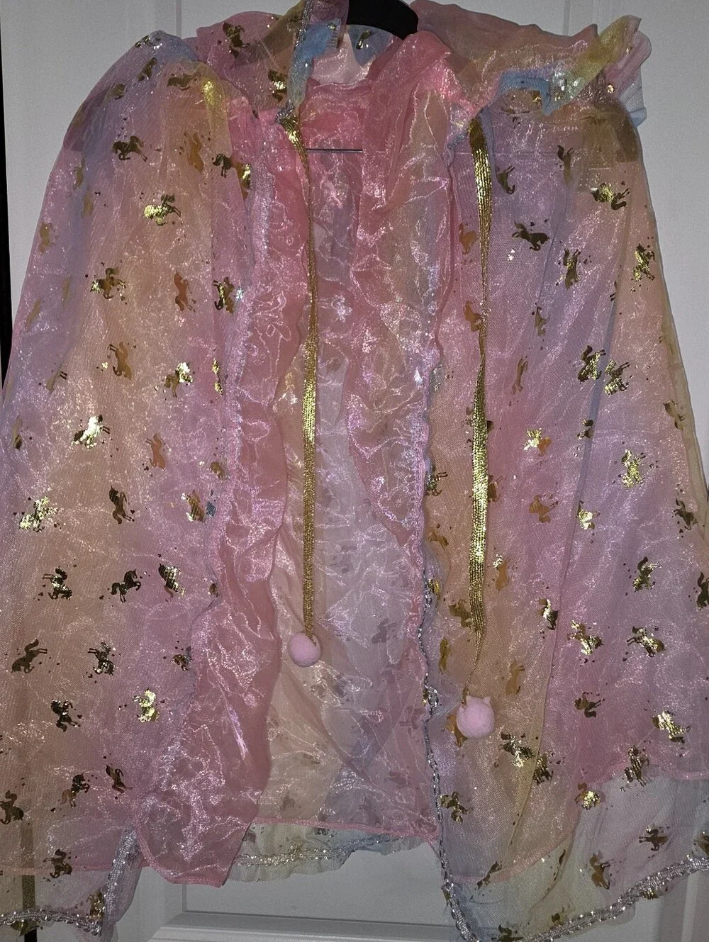 Unicorn cape magical pink
